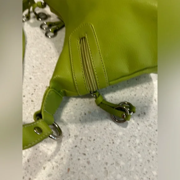New lime green bag without tags small size - Picture 4 of 8